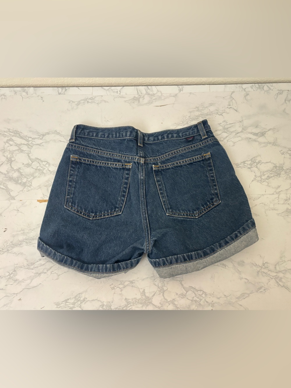 Tommy Hilfiger Cuffed Denim Boyfriend Shorts Logo Girls Size 16 Dark Blue - Picture 2 of 5